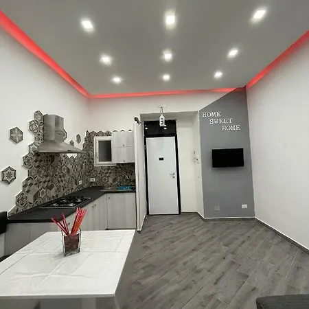 Isabel Apartamento Nápoles