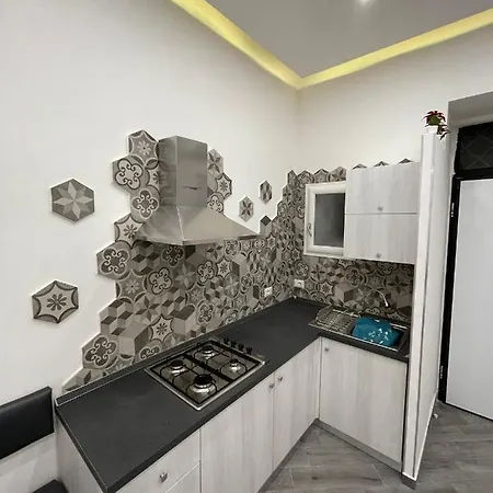 Isabel Apartamento